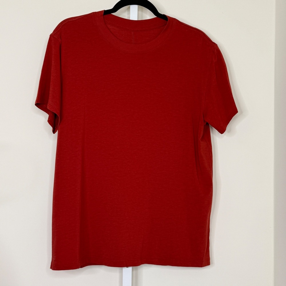 lululemon athletica Red Short Sleeve Tee
